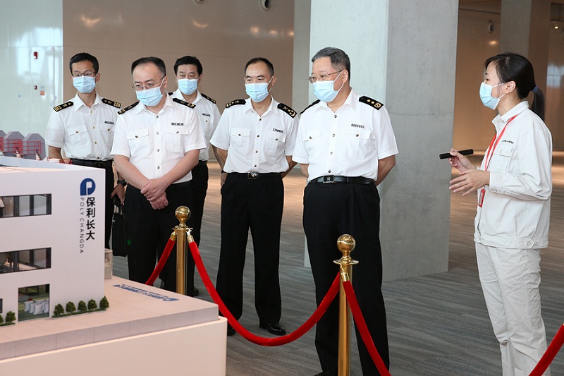 2021年9月15日，陶治国到港珠澳大桥海关调研  张建林摄